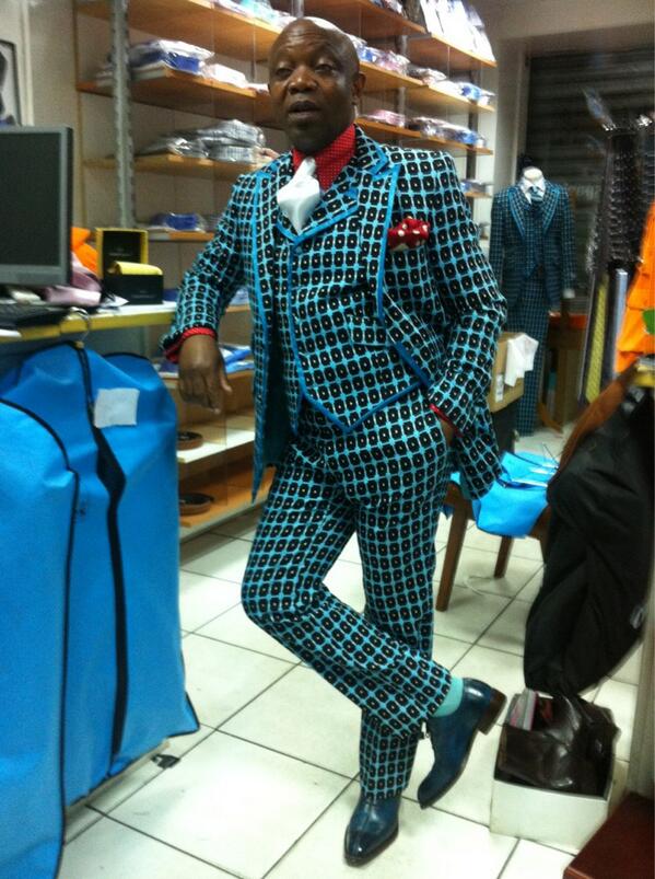 L'inspiration #SAPE. 
L'Homme Connivences !
Série limitée connivencesparis.com/homme/367-lign… #congo #sapologie #dandy #mode