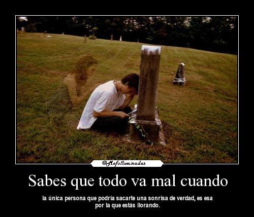 SoyTuWassap's tweet photo. Sabes que algo va mal cuando la única persona que podría sacarte una sonrisa es aquella por la que estás llorando. http://t.co/L2DPJrdsc9