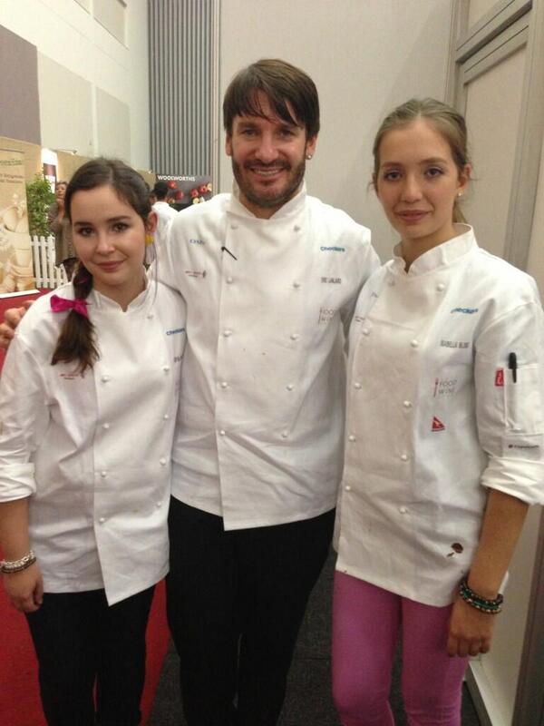 IsSofiaFans's tweet photo. Isabella &amp; Sofia w/ Chef @eric_lanlard @ #GFWS2013 http://t.co/NcdgG9UVI2