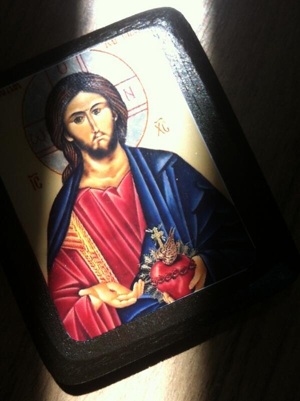 paulalustosa's tweet image. "Teu sangue cura, Senhor! Teu sangue cura com amor... Teu sangue tem poder para curar-me!"

@comrecado