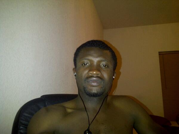 InahMike's tweet image. Be happy all the time