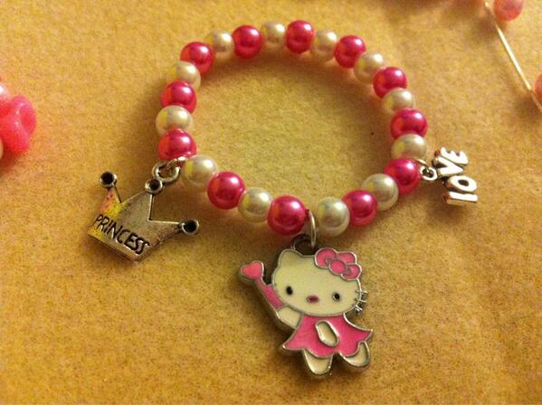 GlitzGo's tweet photo. RT 🎀 Perfect for little princesses 🎀 http://t.co/AkchbGSNcr