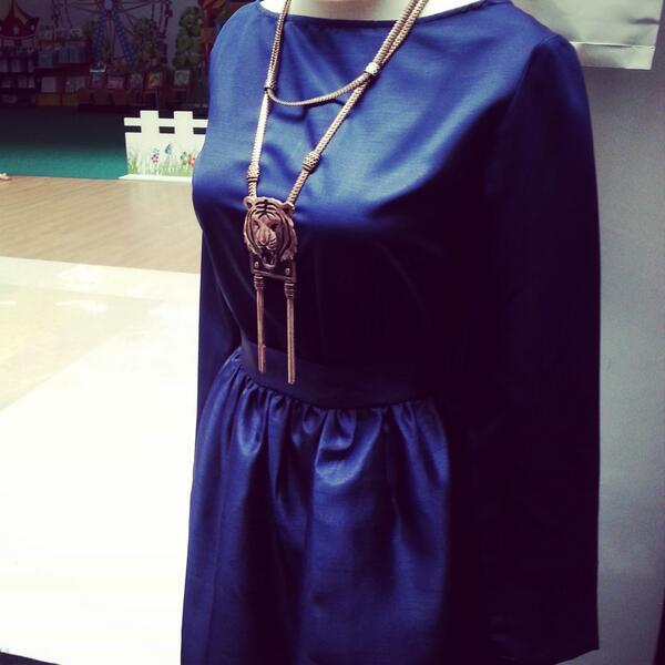 One of our popular items at <a href="/cleo_ind/">CLEO Indonesia</a> #shopathon. Ultra royal blue look!