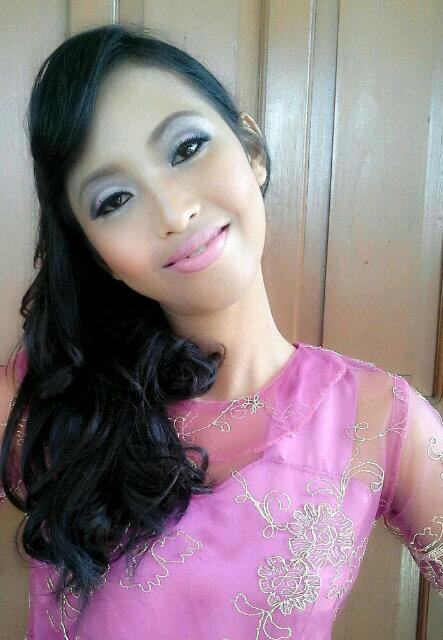 AchieAdhie's tweet photo. Alhamdulillah... Semoga lancar Bisnis baru "Make Over &amp; Hijab/Hair Stylist" ini Ya Allah... http://t.co/oYlFMJfSKS