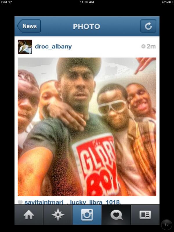 AKgotGROUPIES's tweet image. Ain't shit change bitch #BBC #EBB #MoneyArmy