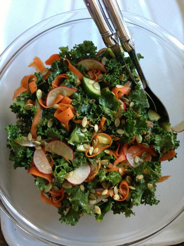AmyECD's tweet image. My fave way to eat kale! @toscareno's kale salad from @eatcleandiet Stripped #day10 #strippedforsummer
