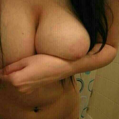 Afraah90's tweet photo. رتويت ونزل اكثر http://t.co/Z29Fv8vg3z