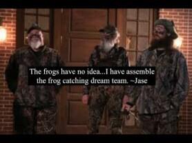 AustinWagner17's tweet photo. The frog hunting team http://t.co/7Pdy8o7Pze