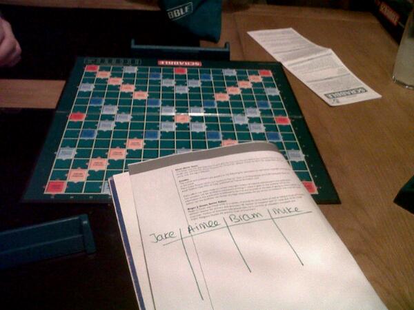 braaam_'s tweet image. Scrabble at 4am #standard #gettingcompetitive