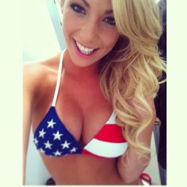 BriaAvianna's tweet photo. 🇺🇸🇺🇸🇺🇸🇺🇸🇺🇸🇺🇸🇺🇸🇺🇸🇺🇸🇺🇸 http://t.co/A8XpOV3nbK