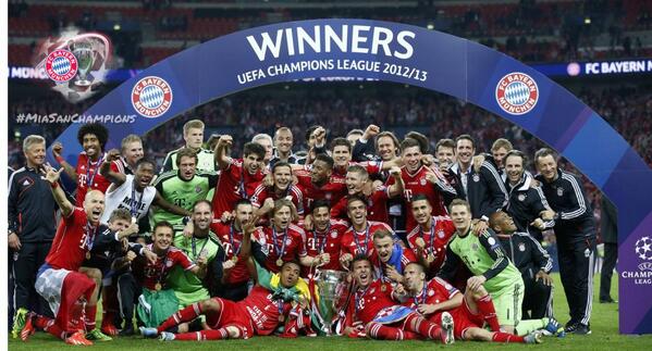 FCBayern's tweet photo. We wish you a fantastic start to your week, Europapokalsieger! 

#MIASANCHAMPIONS http://t.co/ZCSYU5ajYj