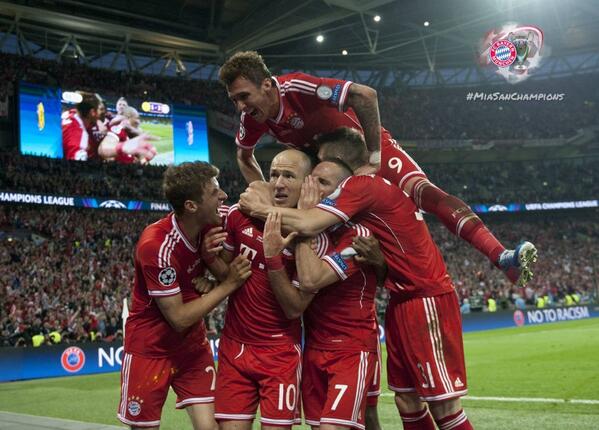 FCBayern's tweet photo. This moment…just incredible... #MIASANCHAMPIONS http://t.co/MIGi03aJX3