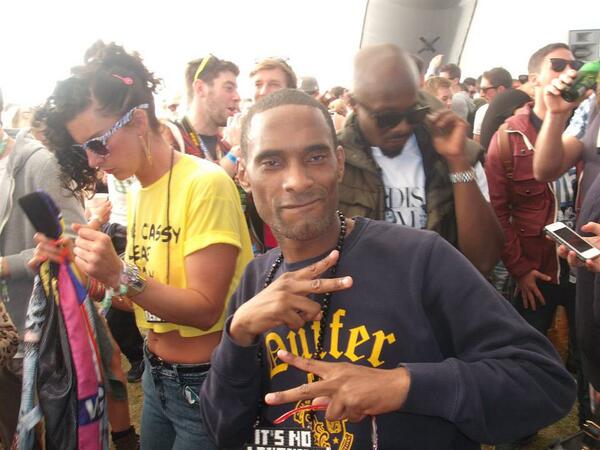 JustAbitOf_SK's tweet image. #weareFSTVL #FSTVL @Turk___ish @esco_tee #CocoonHeros #MainStage going @ it moves for days &amp;amp; we don't #Shuffle thanks