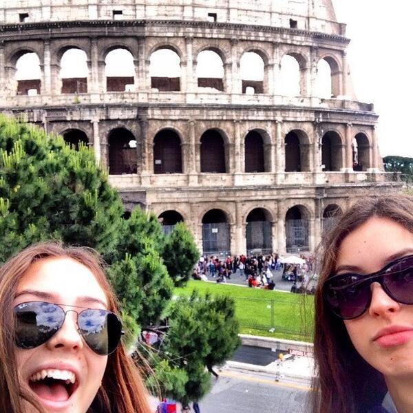 Sam_G27's tweet photo. #belatedselfiesunday #colleseum http://t.co/BqbMNRyeic