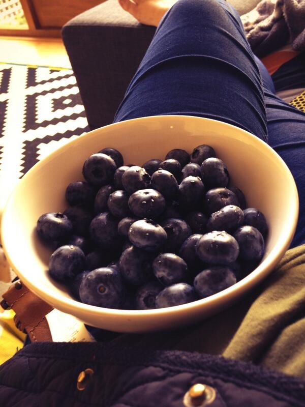 patsyparis10's tweet image. #feetup #cravingsorted #hollyoaks #perfectbankholiday