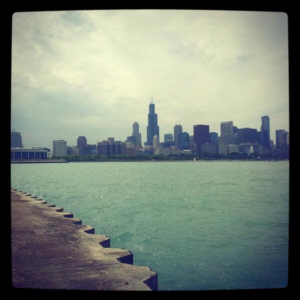 HildebrandMaria's tweet photo. Bye Chicago, you were awesome @StangJulie @elkollien @ElisabethEdvar2 http://t.co/3xTWypQTKS