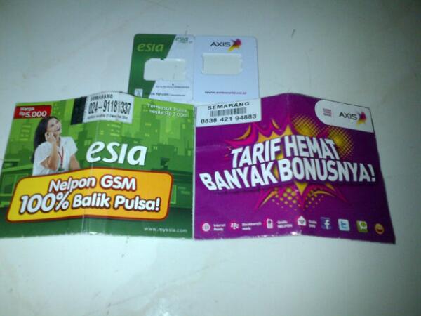 chips_masinis's tweet photo. @NindyAzilia ni kamu liat sendiri aku punyanya kartusimnya apa ni sudah aku fotoin barusan aku fotoin http://t.co/ALxzGzINhy