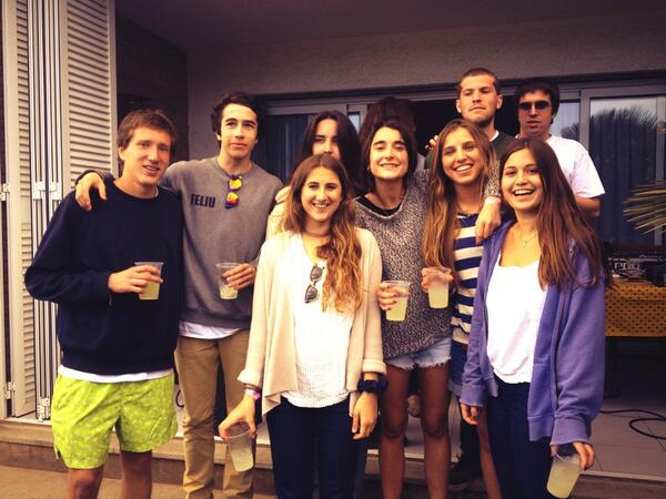 crisros26's tweet photo. @edufeliu7 hola rosita http://t.co/9qzI9cIZtQ