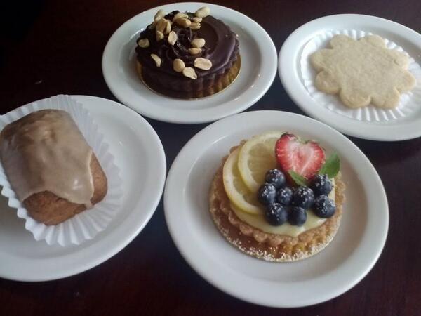 VioletVegan's tweet photo. We are open 10-6 today!! http://t.co/qfZx7ty0MM