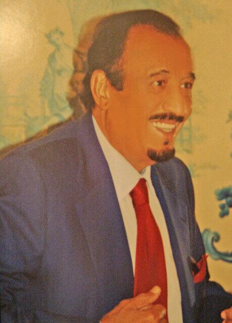 Prins_salman's tweet photo. لبى هالضحكة http://t.co/jt5GrlGprE