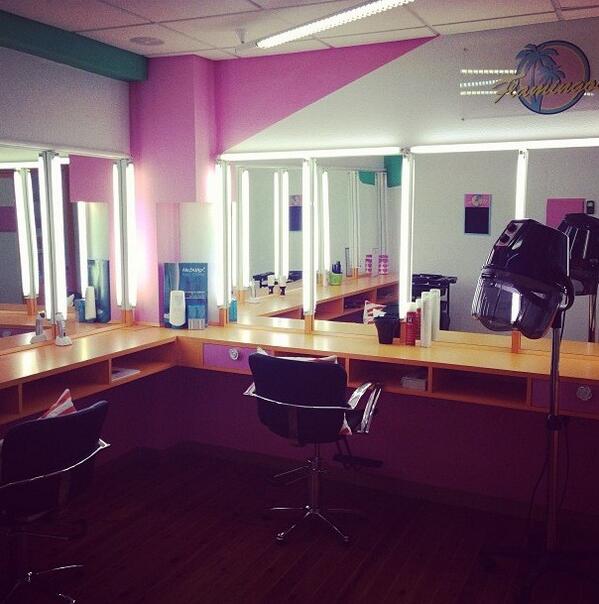 Flamingos_Store's tweet photo. #hairdressing #peluquería #flamingos http://t.co/KHFu17cStt