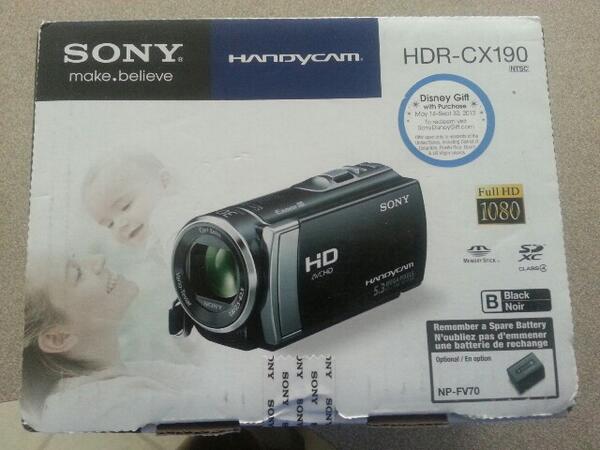 MrPeake83's tweet photo. Sony Handycam brand new for sale $150 http://t.co/GCmG8KMx6a