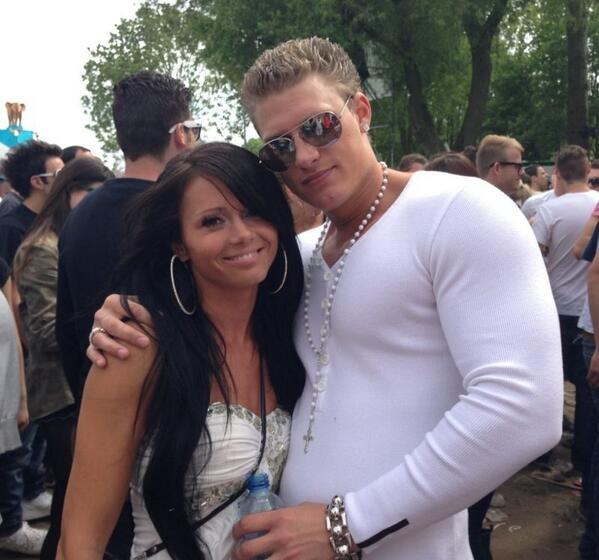 Nochiin's tweet photo. Met me schatje #emporium http://t.co/NnrmYLYEt8