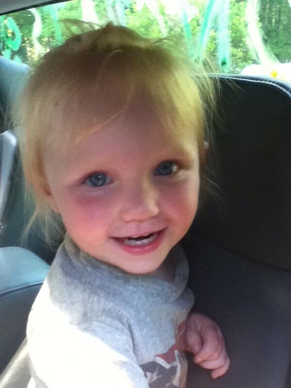 LoveGaClay's tweet photo. @ChelseaHouska This is my friend's daughter nd she kinda looks like Aubree. Wat do you think? http://t.co/67dQYihWqE