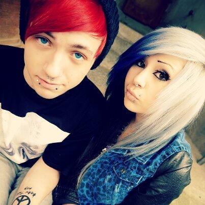 MotionlessMarie's tweet image. me and my brother