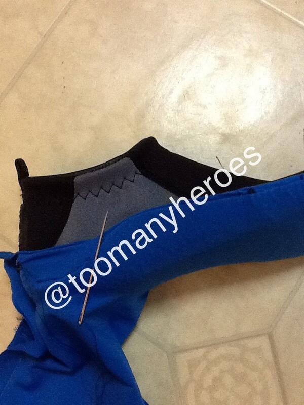 The first blue lantern boot sample