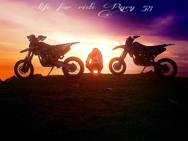 motoX_Bali's tweet photo. Biar ƍª streess pandangi alam ini aja http://t.co/fovTds7xaQ
