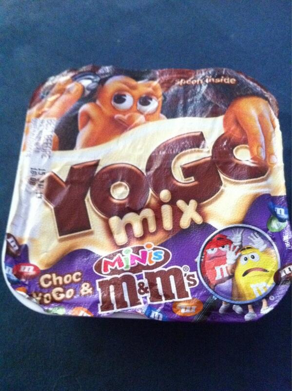 jbirdy90's tweet image. I use to have these all the time. Cant wait to smash it down #childhoodsnacks #afternoondelight