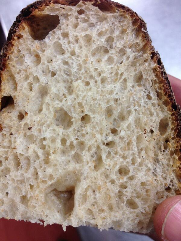 scarpedillo's tweet image. Nice loaf and as Adam Richman might say 'look at that smoke ring'!!
#realbread 
#realirishbread 
#woodfired 
#sours
