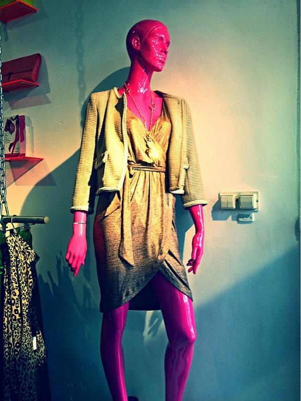 ITHaarlem's tweet image. IT is a beautiful golden day!! The sun is shiningggg!