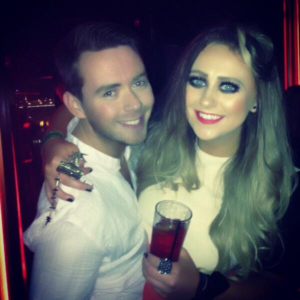 DanielleFegan1's tweet photo. #friends @bliainmua101 http://t.co/tawYgbJjKx