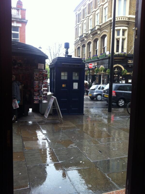 The Tardis parked outside Earl's court tube ... Very brave of the doctor ...