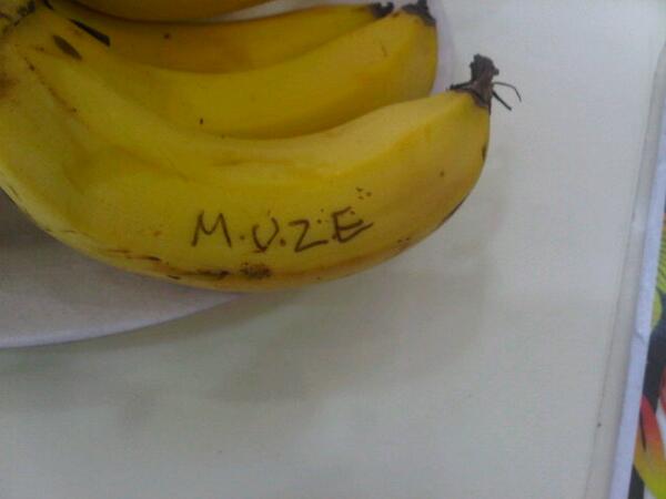 manunderzeroeffort (@muzemuzik) on Twitter photo 