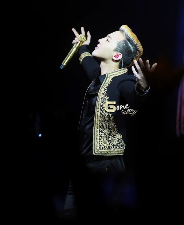 "All the world, is mine." <a href="/IBGDRGN/">G-DRAGON</a> via gone