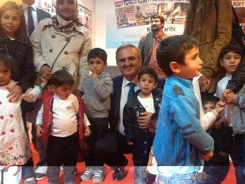 Fuarda sevgi evlerindende misafirimiz vardı