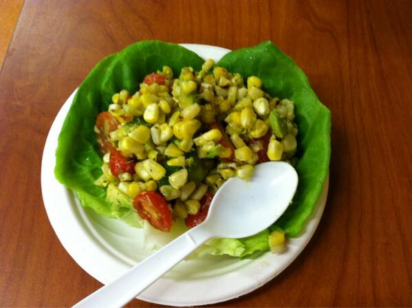 FeedingAmerica's tweet image. Yum! #hunger solution RT @HarvestersORG: Cooking tasty dishes this morning w/ some of KC&apos;s best chefs #ChefsChallenge