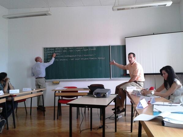 Stuart and Rob demonstrating the importance of critical thinking in social science research #effectuation #DREAM