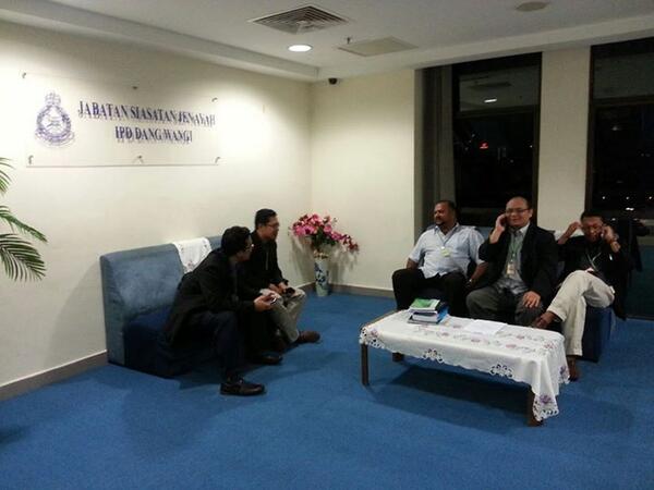 Embedded image permalink