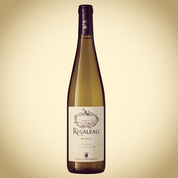 40 yılı aşkın süredir değişmeyen kalitesi ve kadifemsi yapısıyla Regaleali Bianco, sizi kendine hayran bırakacak!