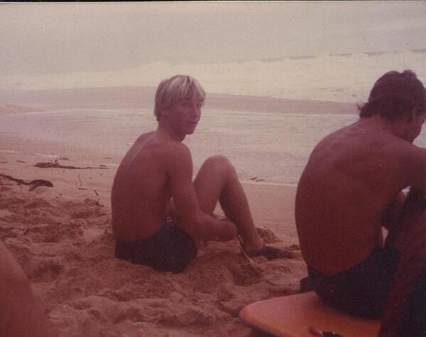 BodyBoarding_TV's tweet photo. MIKE STEWARTs 1st session in 2nd Reef > THE KID HAS POTENTIAL http://t.co/VIViyWF92H
