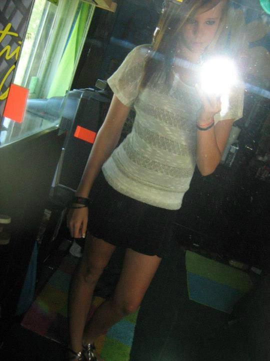 TaraReneee_'s tweet photo. Throwback :) http://t.co/4qtm0NcqQZ