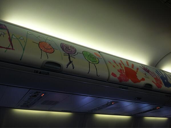 marlincaddell's tweet image. I really like the painted luggage carriers. Good thinking @SouthwestAir! Makes the inside of the plane look great!