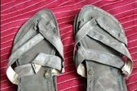 TweetsByDane's tweet photo. @Liamyh Naah all about Gandhis sandals http://t.co/h38J2UPrF2