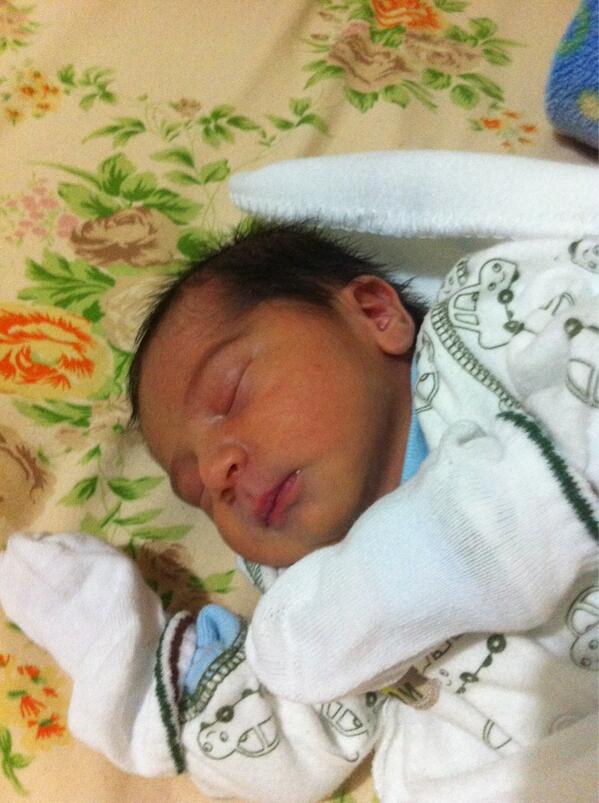 jennt_87's tweet photo. Les presento a Xavier :) @alesita303 @Crisrocks3 @jaruizw @jlzm1988 @Neney2268 http://t.co/7ZO3fvbY9k