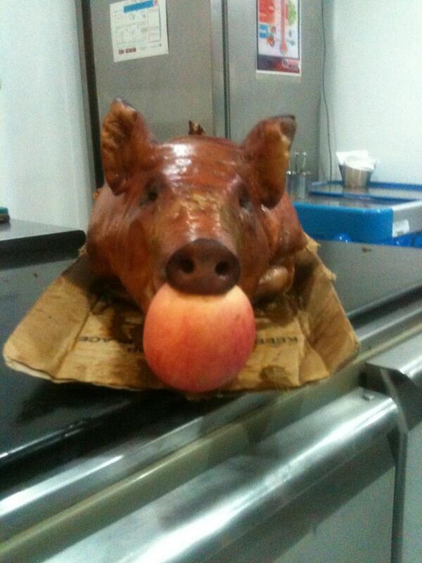 ChefAaronFoster's tweet photo. My first lechon @MoevenpickCebu #Cebu wow is it tasty I think I am going to like it here http://t.co/gZYWKTYSd3