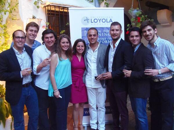 Narci_LoyolaAnd's tweet photo. Felices... #LoyolaInternational @alejandro_r_m @marcelosantosm_ @ManuelGant @martisfm @cfuentesguerra cc @LoyolaAnd http://t.co/H98FozbkQt